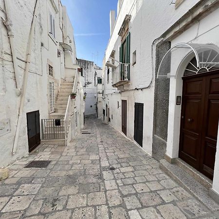 La Rosa D Ernesto Wifi Free 3 Sleeping Places Apartment Ostuni Bagian luar foto