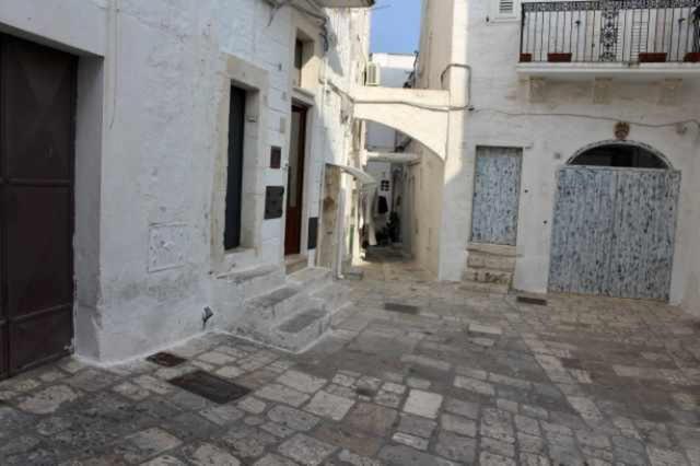 La Rosa D Ernesto Wifi Free 3 Sleeping Places Apartment Ostuni Bagian luar foto