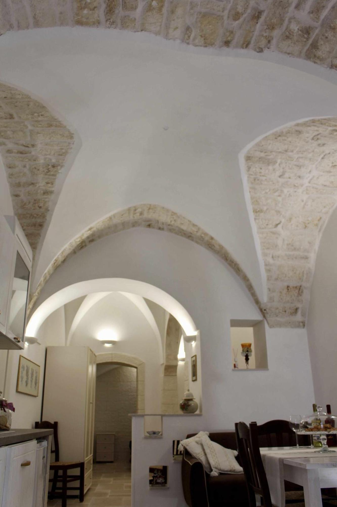 La Rosa D Ernesto Wifi Free 3 Sleeping Places Apartment Ostuni Bagian luar foto