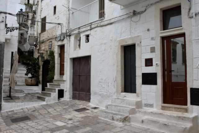 La Rosa D Ernesto Wifi Free 3 Sleeping Places Apartment Ostuni Bagian luar foto