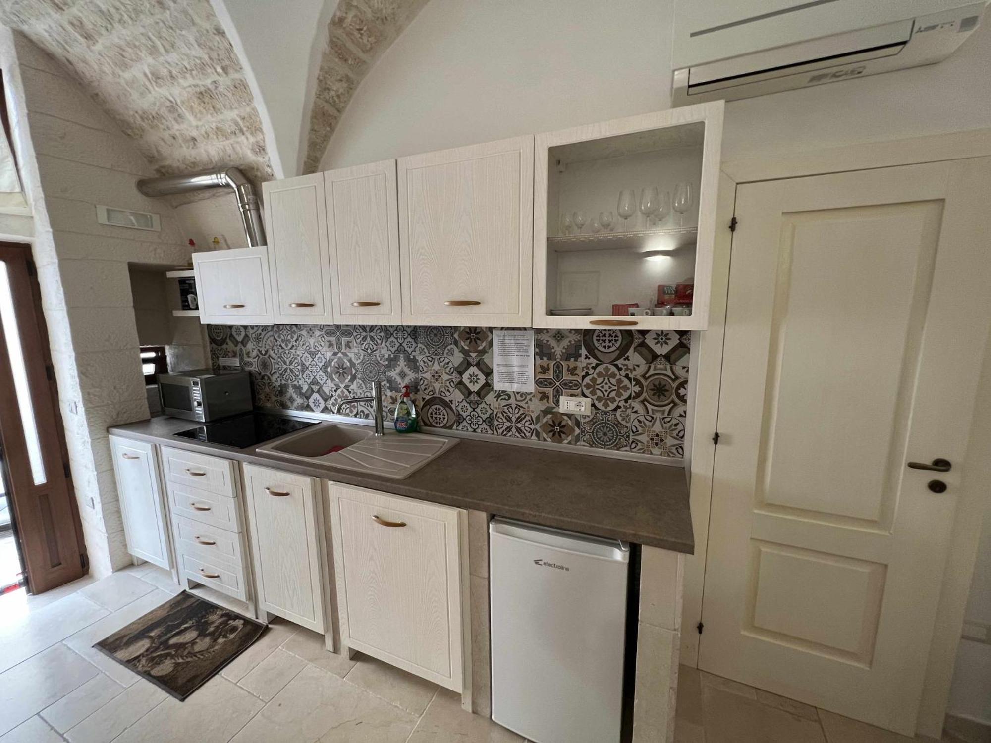 La Rosa D Ernesto Wifi Free 3 Sleeping Places Apartment Ostuni Bagian luar foto