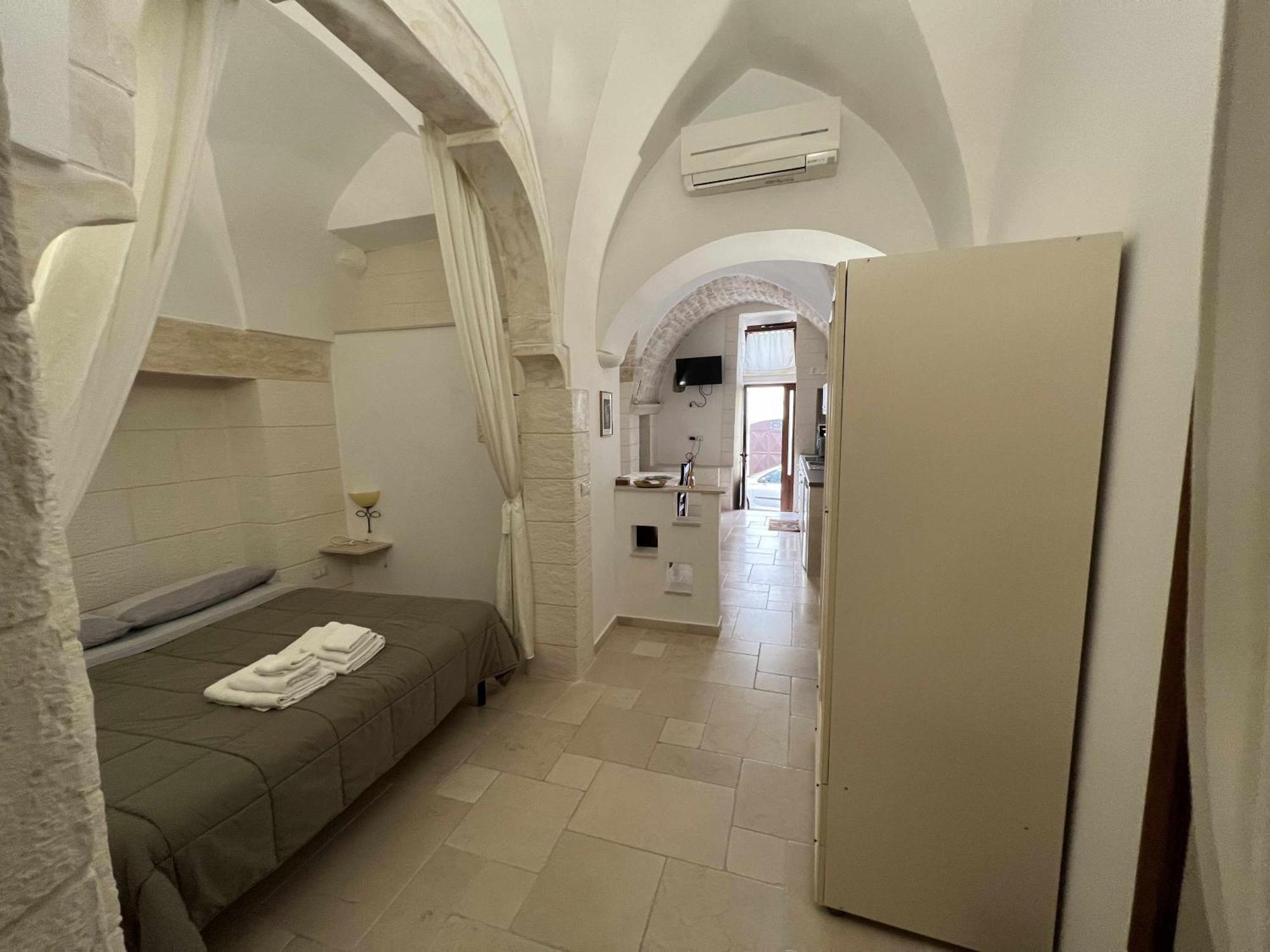 La Rosa D Ernesto Wifi Free 3 Sleeping Places Apartment Ostuni Bagian luar foto