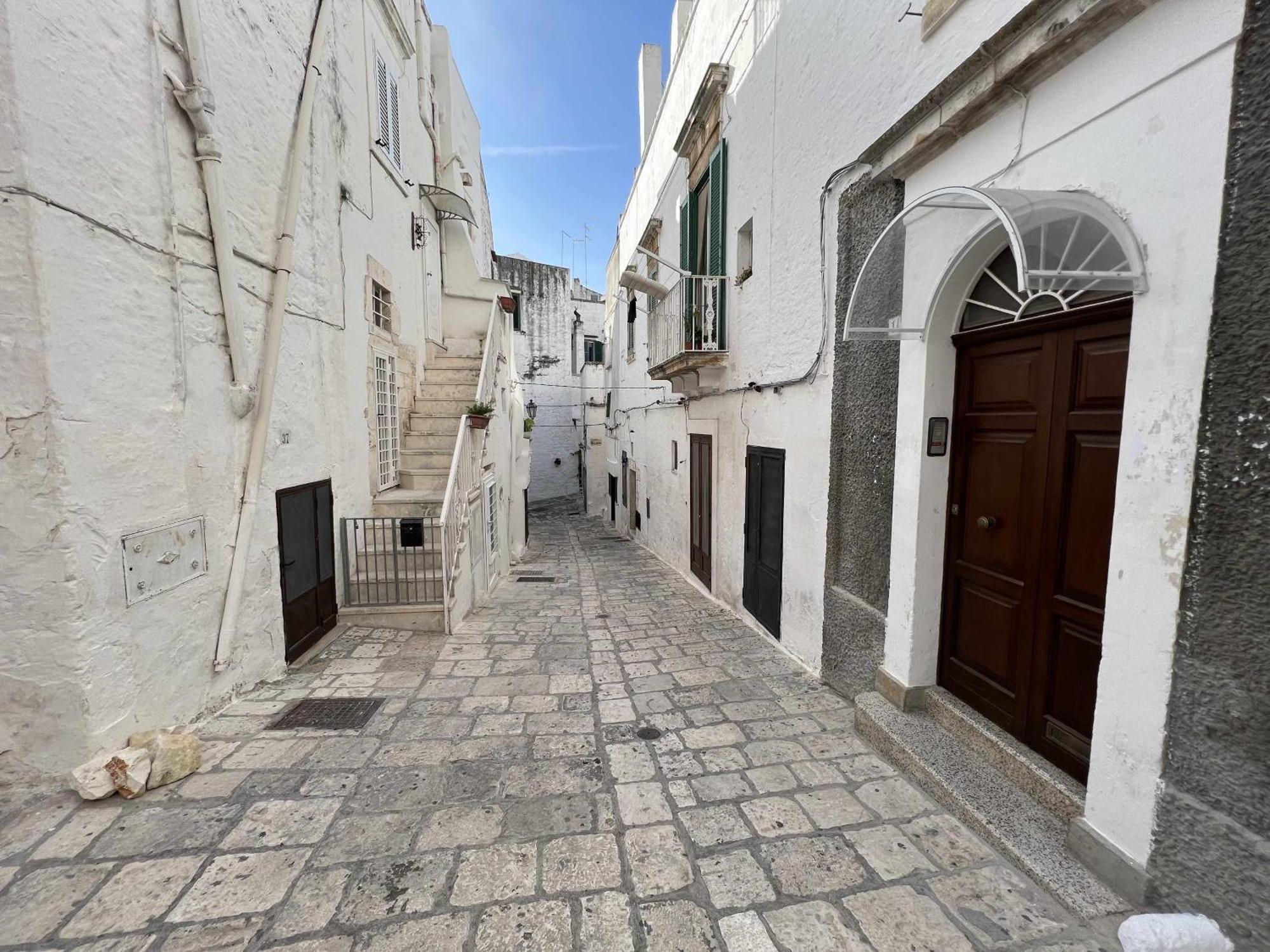 La Rosa D Ernesto Wifi Free 3 Sleeping Places Apartment Ostuni Bagian luar foto